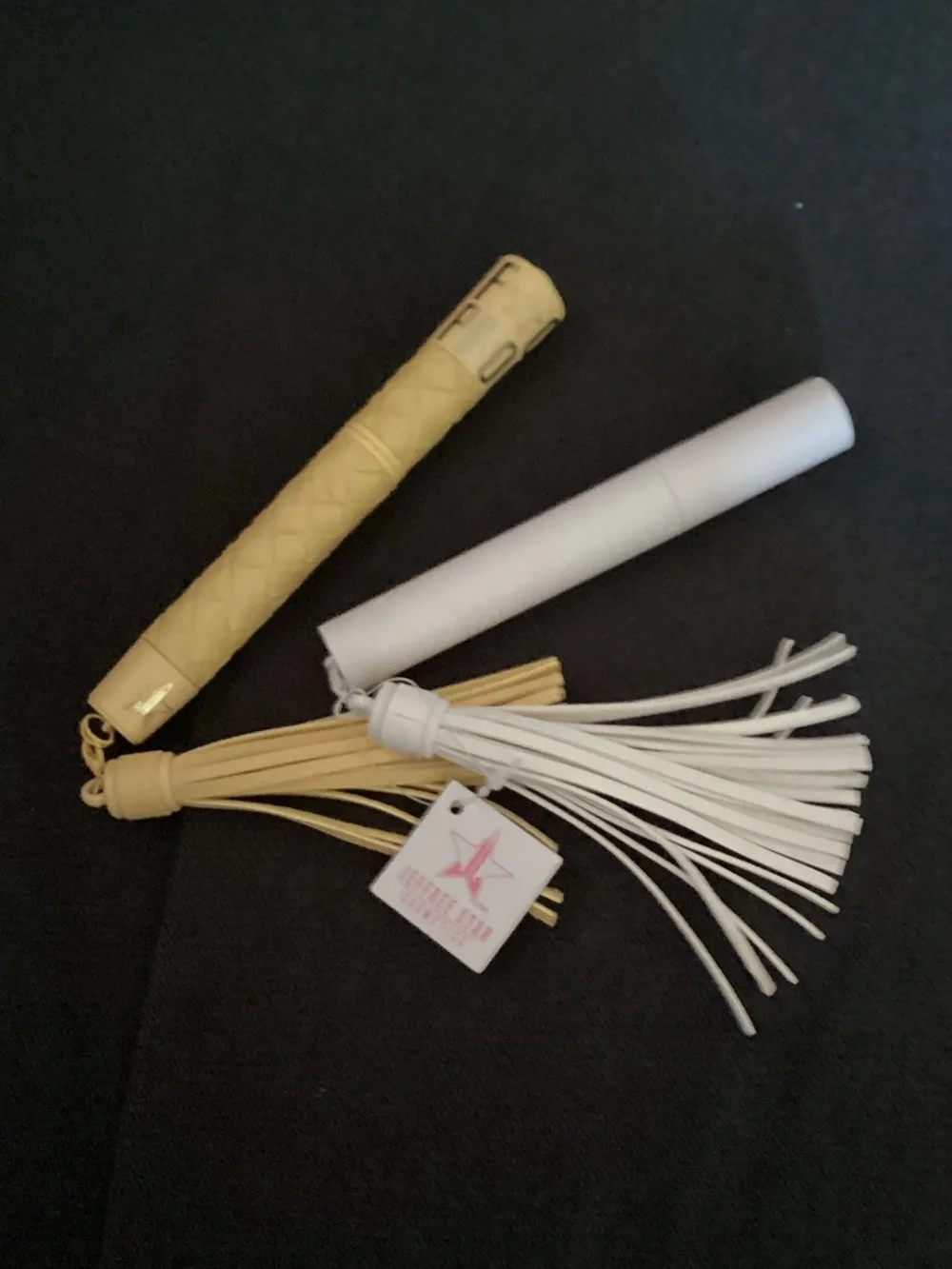 Jeffree Star Cosmetics Tassel Keychain in Yellow & White